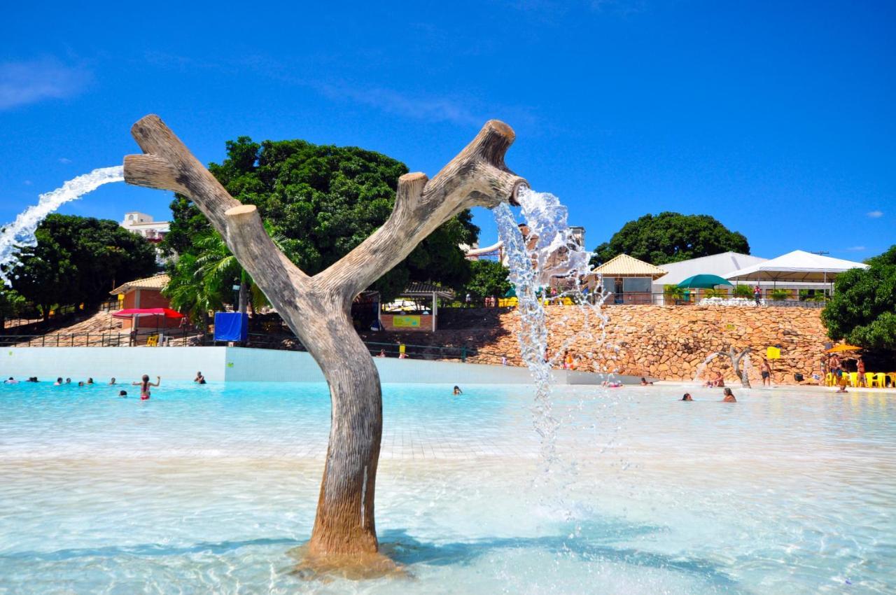 Caldas Novas Imperio Romano Com 1 Dia No Acqua Park Exterior photo