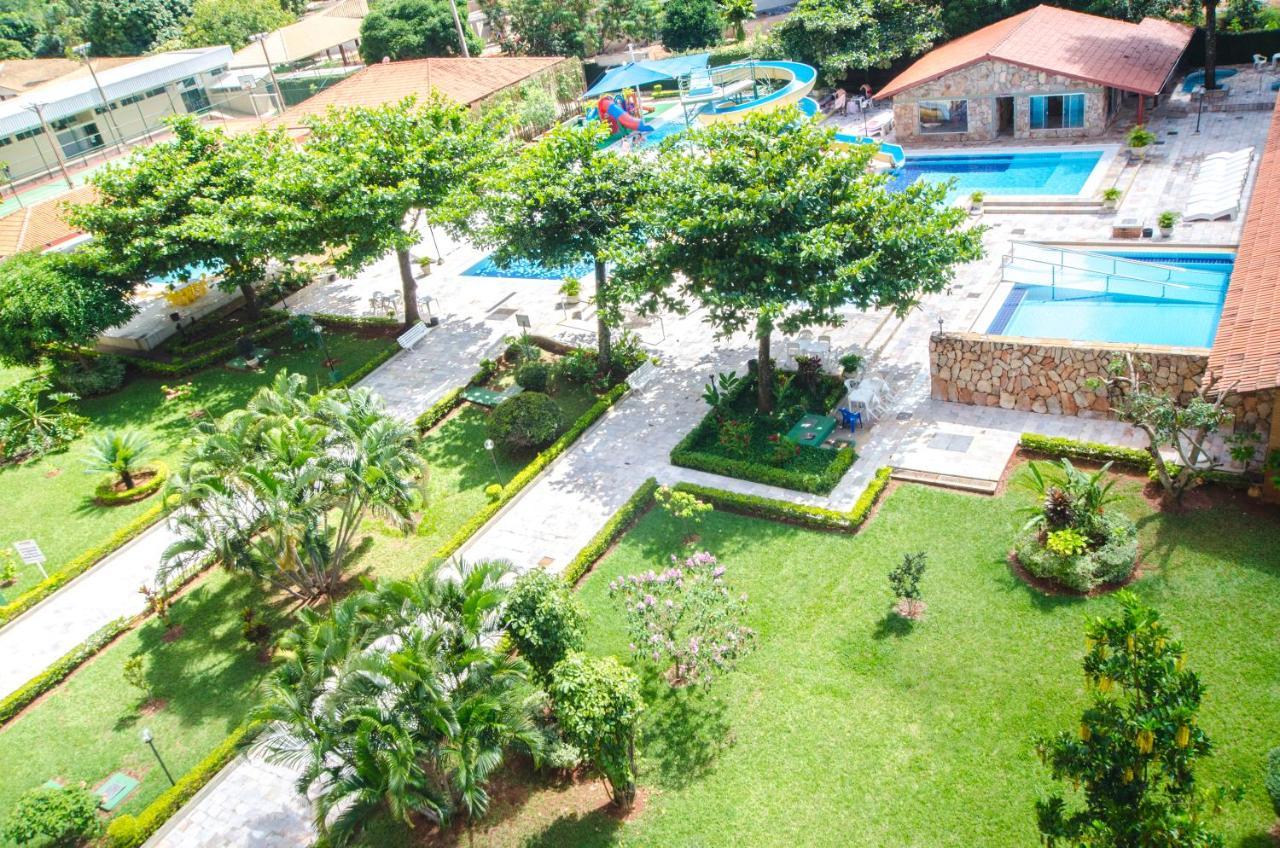 Caldas Novas Imperio Romano Com 1 Dia No Acqua Park Exterior photo