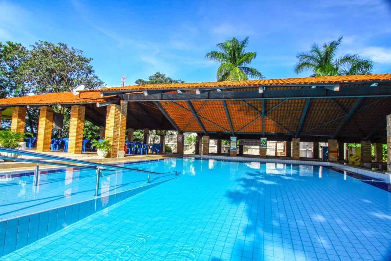 Caldas Novas Imperio Romano Com 1 Dia No Acqua Park Exterior photo